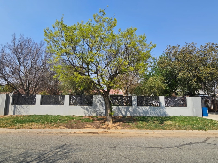 3 Bedroom Property for Sale in Flamingo Park Free State